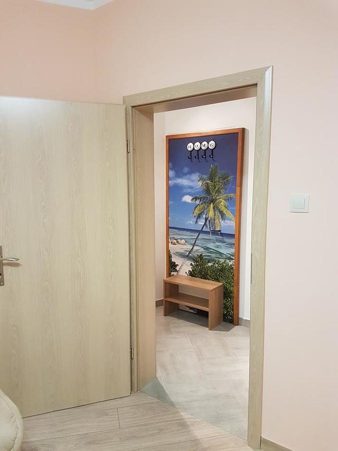 Apartmani Pod Nehajem Сень Экстерьер фото
