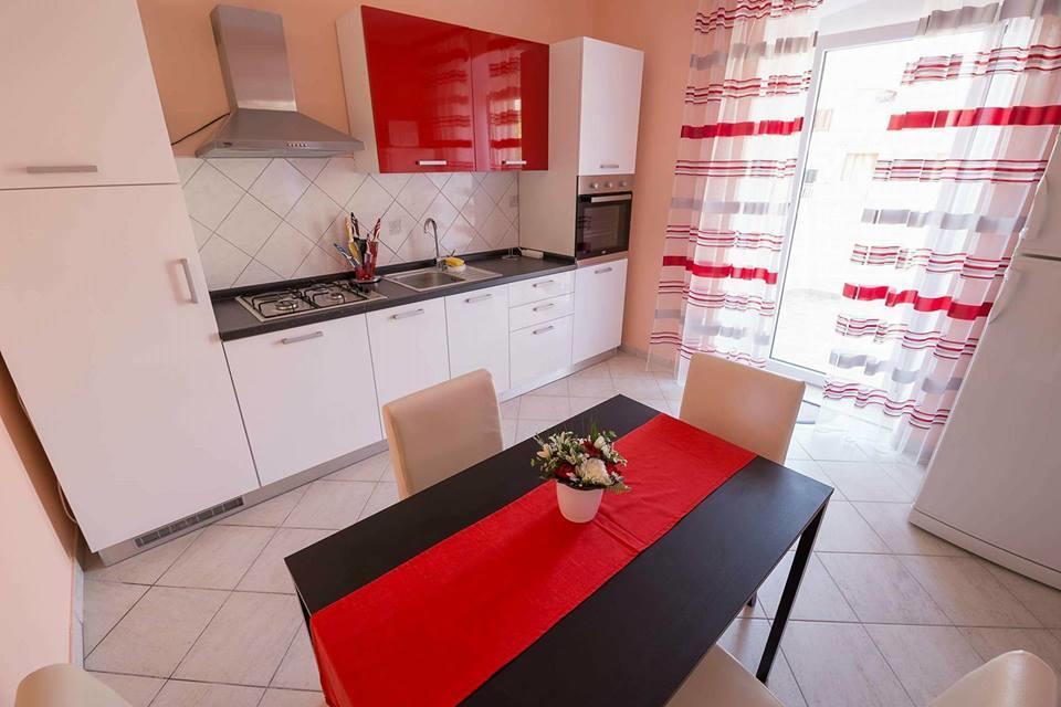 Apartmani Pod Nehajem Сень Экстерьер фото